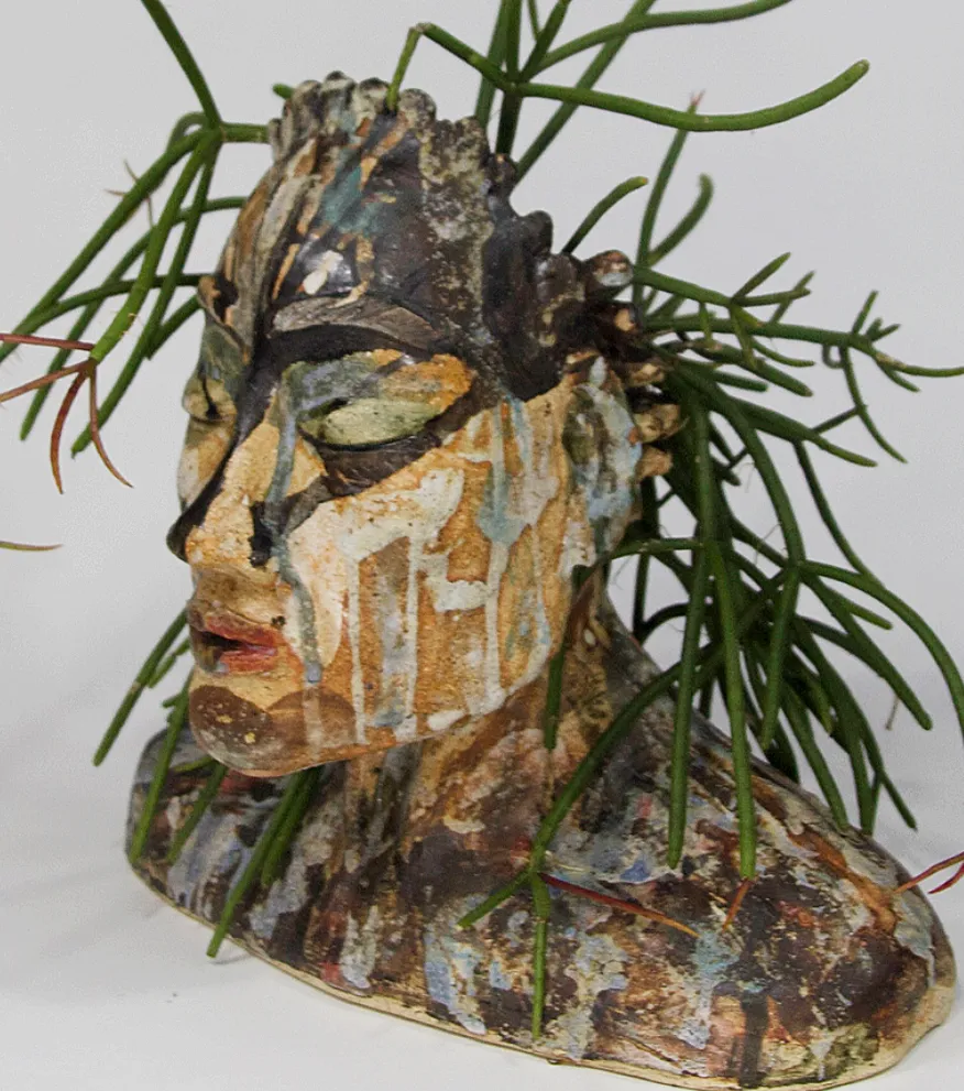 KAHUNA — Stoneware, 28cm x 32cm. Ceramic work by Dubravka Sabljak. View 3 of 3.